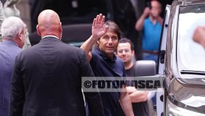 Il Napoli di Conte: avrà la faccia incazzata e un approccio tattico non convenzionale